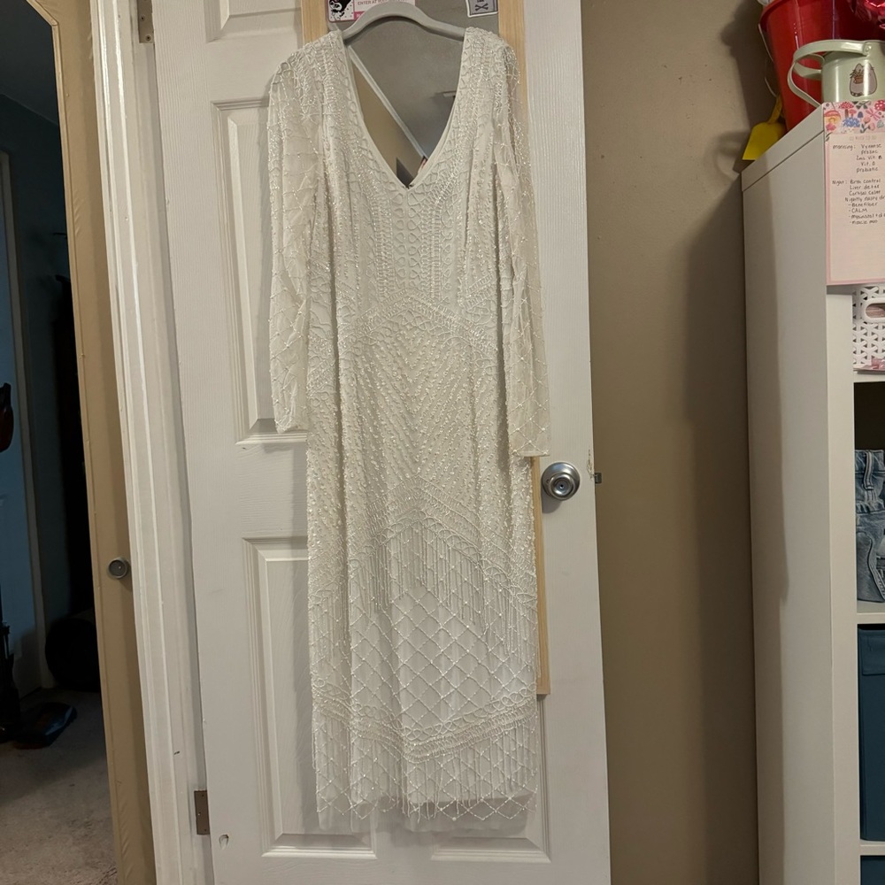 Adrianna papell beaded wedding dress